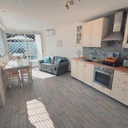 Вилла Gaiola Sea House Posillipo Неаполь Экстерьер фото